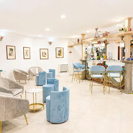 Hotel I Ginepri 4*