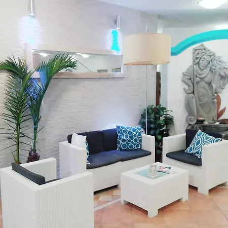 I Ginepri ホテル 4*