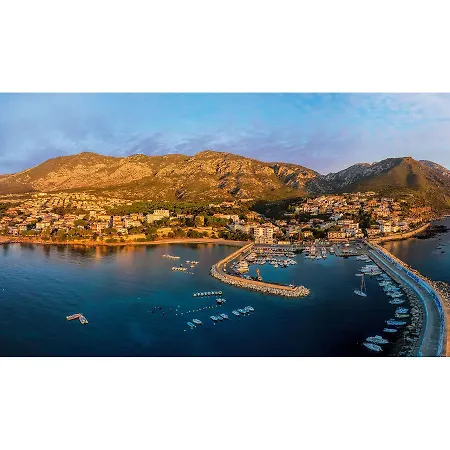 I Ginepri ホテル 4*