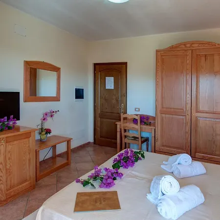 I Ginepri カーラゴノネ